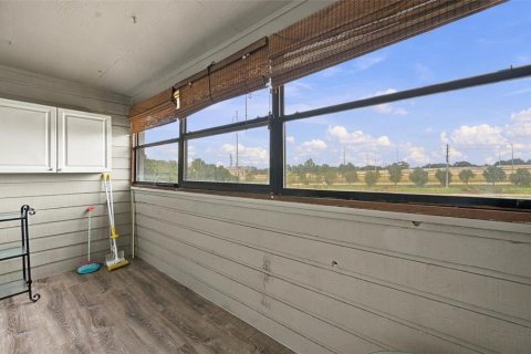 Condo in Saint Petersburg, Florida, 1 bedroom  № 2400339 - photo 15