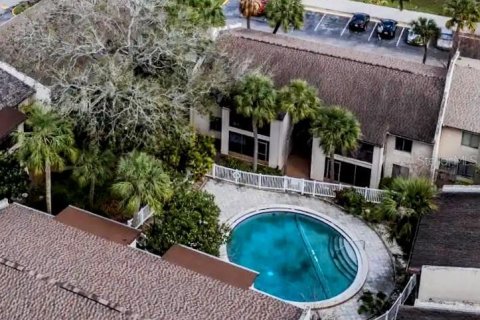 Copropriété à louer à Tampa, Floride: 2 chambres, 100.06 m2 № 2097666 - photo 18