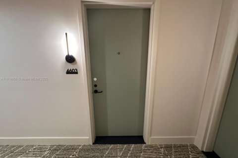 Copropriété à vendre à Miami, Floride: 1 chambre, 43.01 m2 № 1937434 - photo 14