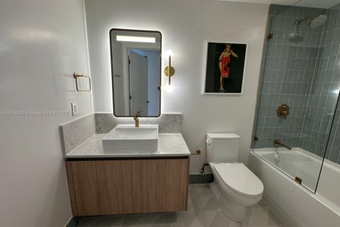 Copropriété à vendre à Miami, Floride: 1 chambre, 43.01 m2 № 1937434 - photo 13