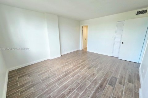 Copropriété à vendre à Oakland Park, Floride: 2 chambres, 90.58 m2 № 2041231 - photo 23