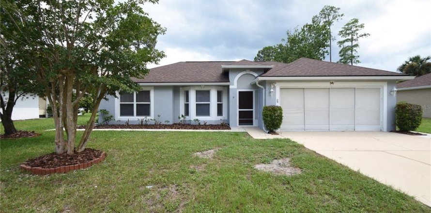 Villa ou maison à Palm Coast, Floride 4 chambres, 160.54 m2 № 2197537