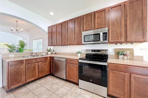 Touwnhouse à vendre à Orlando, Floride: 4 chambres, 187.01 m2 № 1907341 - photo 17