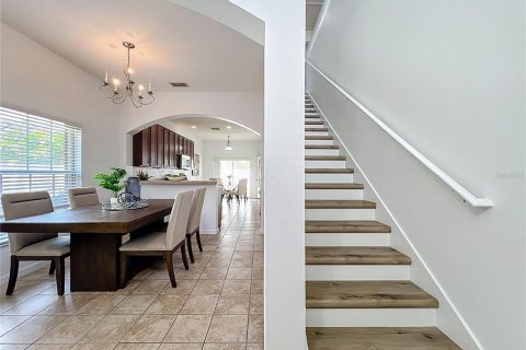Touwnhouse à vendre à Orlando, Floride: 4 chambres, 187.01 m2 № 1907341 - photo 11