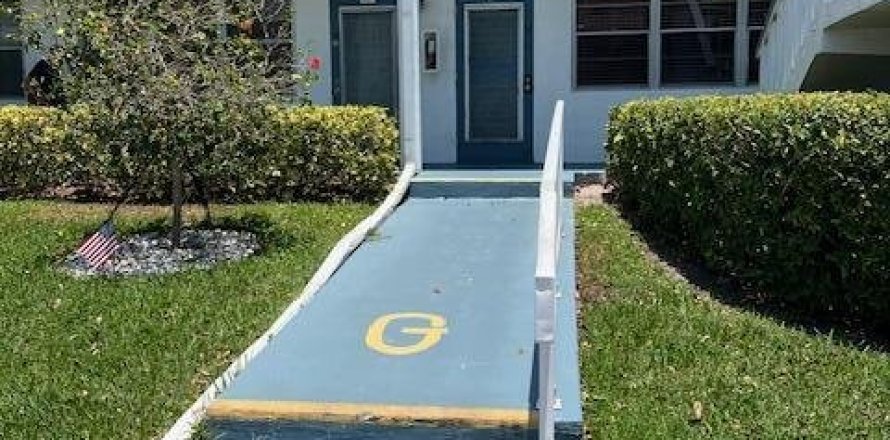 Condo in Deerfield Beach, Florida, 1 bedroom № 1186936