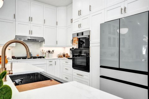 Touwnhouse à louer à Fort Lauderdale, Floride: 4 chambres, 240.25 m2 № 2262532 - photo 21