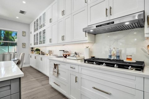 Touwnhouse à louer à Fort Lauderdale, Floride: 4 chambres, 240.25 m2 № 2262532 - photo 25