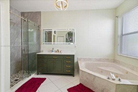 Casa en venta en Miramar, Florida, 4 dormitorios, 332.5 m2 № 1954532 - foto 27