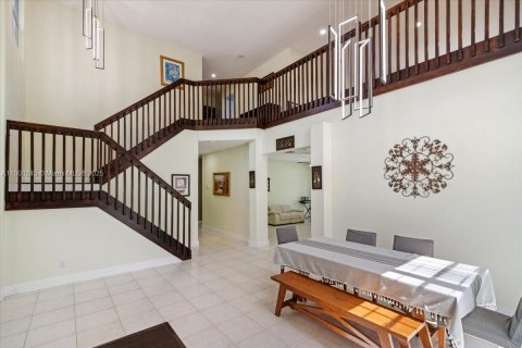 Casa en venta en Miramar, Florida, 4 dormitorios, 332.5 m2 № 1954532 - foto 9