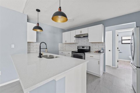 Villa ou maison à vendre à Port Charlotte, Floride: 3 chambres, 132.57 m2 № 2413517 - photo 7