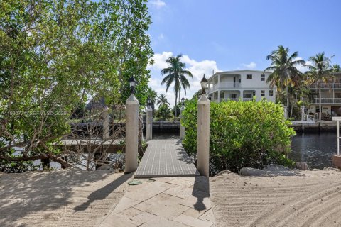 Casa en venta en Key Largo, Florida, 6 dormitorios, 475.01 m2 № 2078834 - foto 22