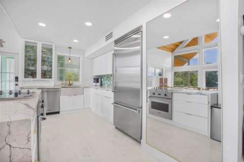 House in Key Largo, Florida 3 bedrooms, 158.96 sq.m. № 1865192 - photo 20