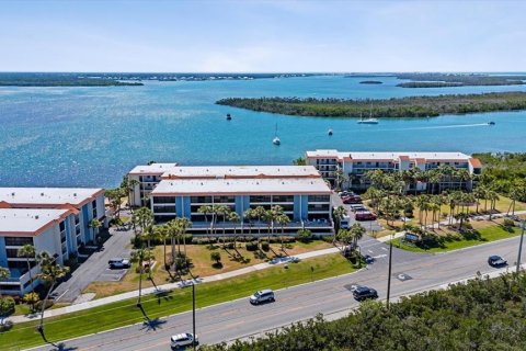 Condo à Englewood, Floride, 2 chambres № 2117032