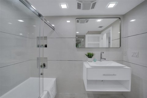 Studio in the Condo in Fort Lauderdale, Florida № 2154244 - photo 25