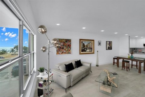 Studio in the Condo in Fort Lauderdale, Florida № 2154244 - photo 13