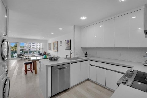 Studio in the Condo in Fort Lauderdale, Florida № 2154244 - photo 6