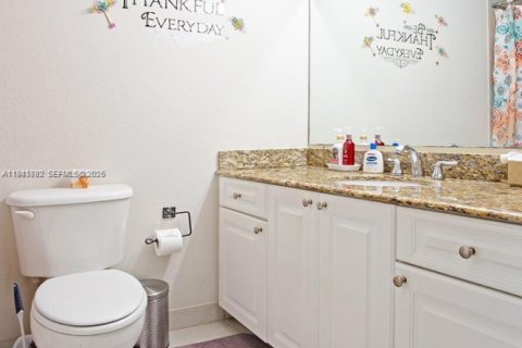 Condominio en venta en Hollywood, Florida, 2 dormitorios, 100.33 m2 № 1999739 - foto 16