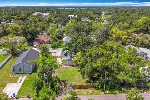House in Saint Petersburg, Florida 2 bedrooms, 123.93 sq.m. № 1795619 - photo 12