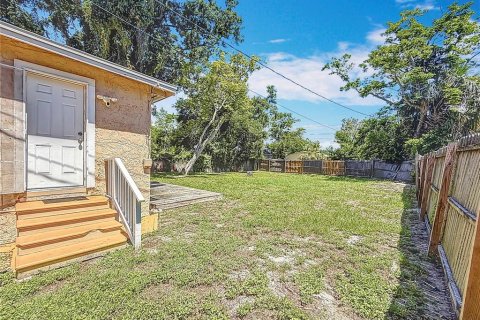 House in Saint Petersburg, Florida 2 bedrooms, 123.93 sq.m. № 1795619 - photo 21
