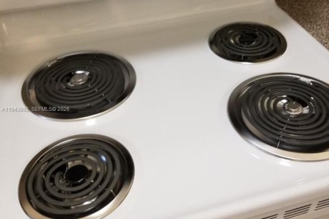 Condominio en alquiler en Homestead, Florida, 3 dormitorios, 109.81 m2 № 2059953 - foto 11