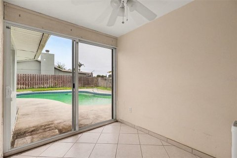 Купить виллу или дом в Мерритт-Айленд, Флорида 5 комнат, 217.95м2, № 2408758 - фото 23