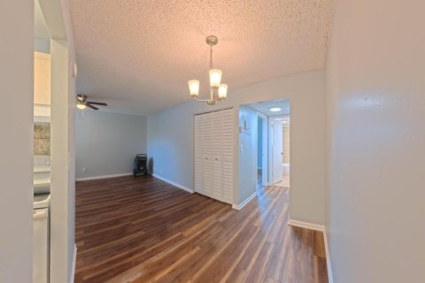 Condominio en alquiler en Boynton Beach, Florida, 1 dormitorio, 53.23 m2 № 2240415 - foto 10