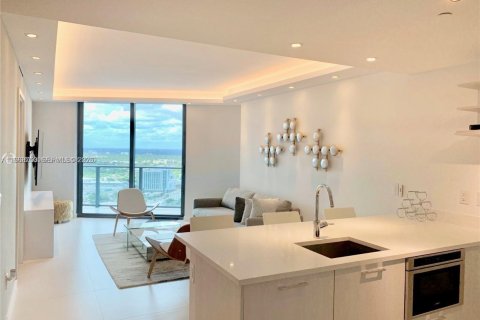 Condominio en alquiler en Miami, Florida, 2 dormitorios, 106 m2 № 2029970 - foto 19