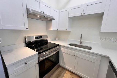 Apartment in Tampa, Florida 2 bedrooms, 72.37 sq.m. № 1903342 - photo 9