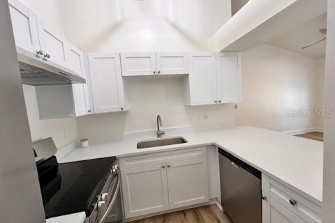 Apartment in Tampa, Florida 2 bedrooms, 72.37 sq.m. № 1903342 - photo 4