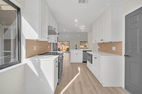 Adosado en alquiler en Orlando, Florida, 3 dormitorios, 128.21 m2 № 1687839 - foto 24