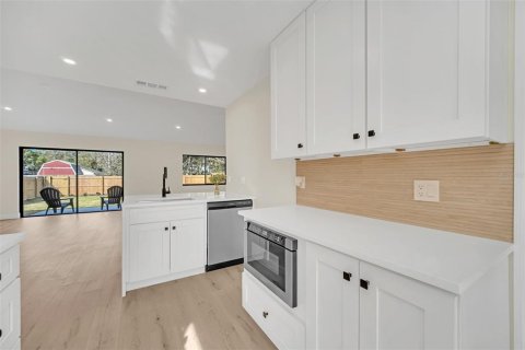 Adosado en alquiler en Orlando, Florida, 3 dormitorios, 128.21 m2 № 1687839 - foto 26