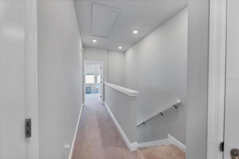 Touwnhouse à louer à Sarasota, Floride: 3 chambres, 188.78 m2 № 2149927 - photo 15