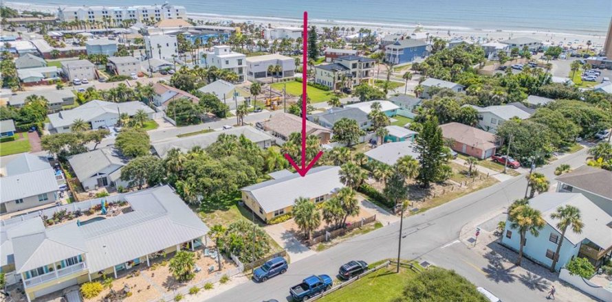 Immobilier commercial à New Smyrna Beach, Floride 4 chambres, 167.22 m2 № 1883046