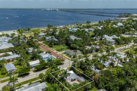 Купить виллу или дом в Пунта-Горда, Флорида 4 комнаты, 75.25м2, № 1851041 - фото 3