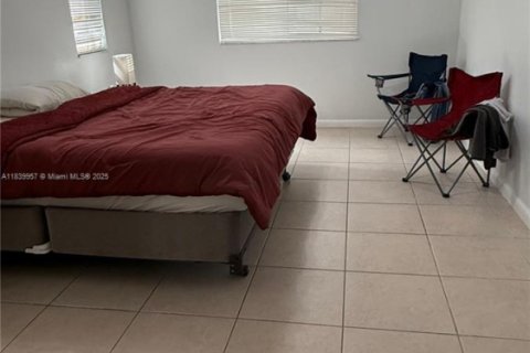 Copropriété à vendre à Pembroke Pines, Floride: 2 chambres, 98.29 m2 № 1960659 - photo 10