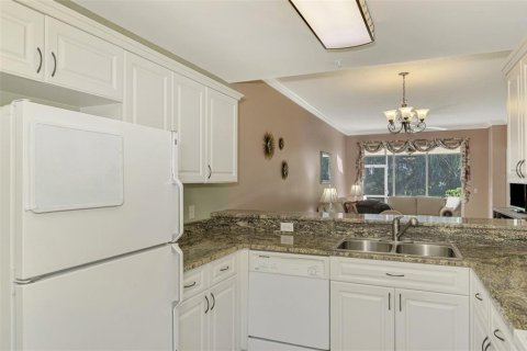 Condo in Sarasota, Florida, 2 bedrooms  № 1530343 - photo 20
