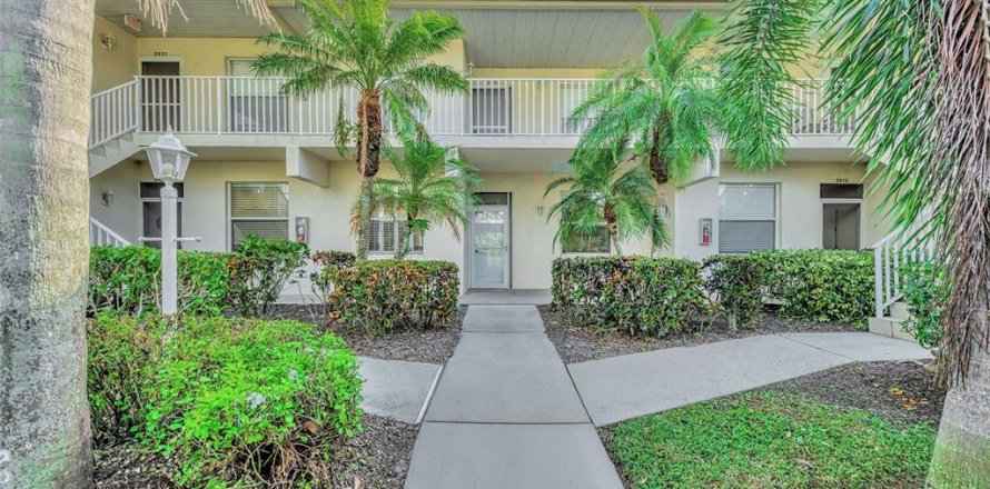 Condo in Sarasota, Florida, 2 bedrooms  № 1530343