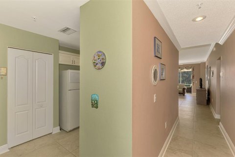 Condo in Sarasota, Florida, 2 bedrooms  № 1530343 - photo 7