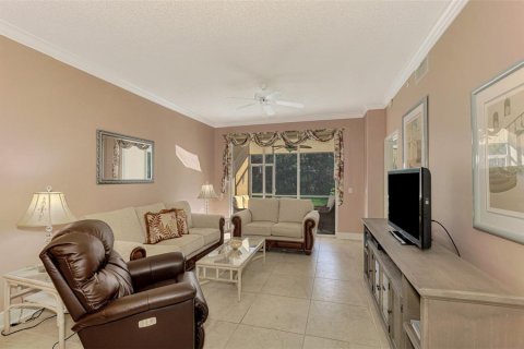 Condo in Sarasota, Florida, 2 bedrooms  № 1530343 - photo 13