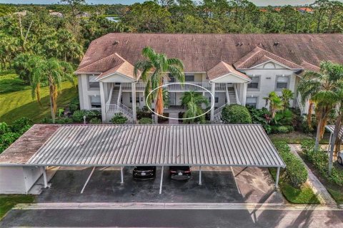 Condo in Sarasota, Florida, 2 bedrooms  № 1530343 - photo 2