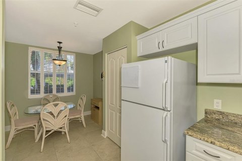 Condo in Sarasota, Florida, 2 bedrooms  № 1530343 - photo 22
