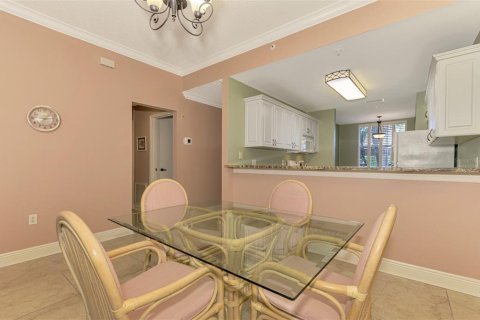 Condo in Sarasota, Florida, 2 bedrooms  № 1530343 - photo 10