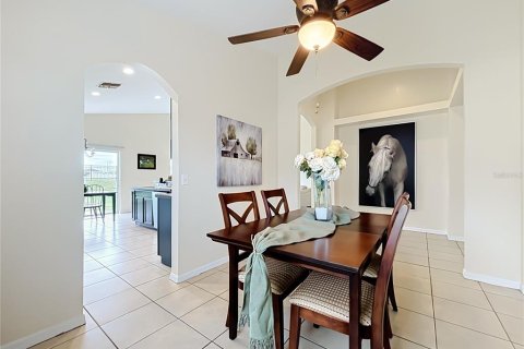 Villa ou maison à vendre à Dundee, Floride: 4 chambres, 192.31 m2 № 2400989 - photo 6