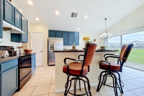 Villa ou maison à vendre à Dundee, Floride: 4 chambres, 192.31 m2 № 2400989 - photo 10