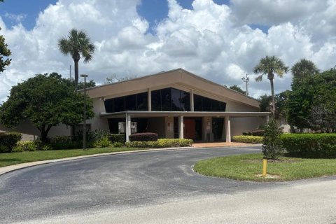 Condo in Orlando, Florida, 1 bedroom  № 1873047 - photo 29