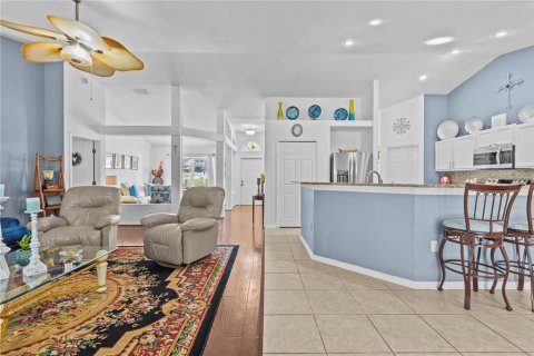 House in Spring Hill, Florida 5 bedrooms, 249.81 sq.m. № 1853116 - photo 21