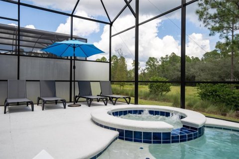 Villa ou maison à vendre à Davenport, Floride: 15 chambres, 606.19 m2 № 2308740 - photo 10