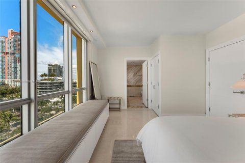 Снять в аренду кондоминиум в Майами-Бич, Флорида 3 спальни, 252.42м2, № 1865335 - фото 19