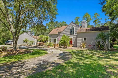 Casa en venta en Tampa, Florida, 5 dormitorios, 307.04 m2 № 1873454 - foto 4