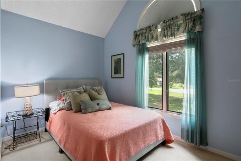 Casa en venta en Tampa, Florida, 5 dormitorios, 307.04 m2 № 1873454 - foto 25